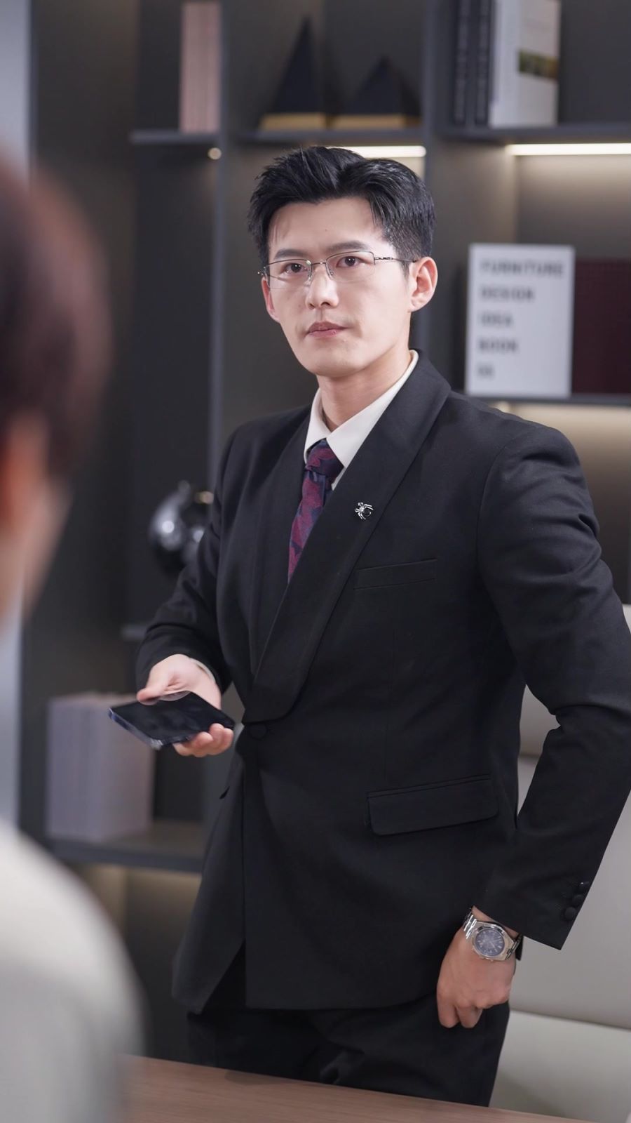女扮男装后我掰弯了闪婚总裁 第20集